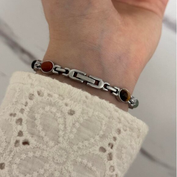 Sku0455 cute silver mini watch bracelet with multicoloured natural stone inserts - Picture 3 of 6